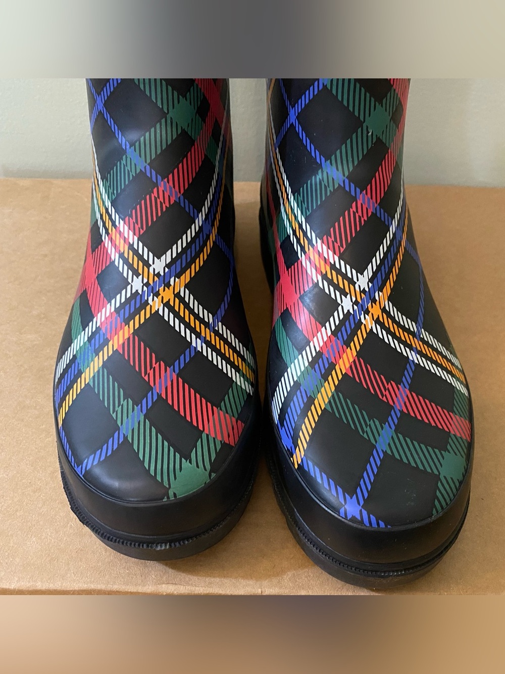 Sugar Women's Raffle 4 Tall Rain Boots in Black & Red Plaid Size 8 NIB - Picture 7 of 11